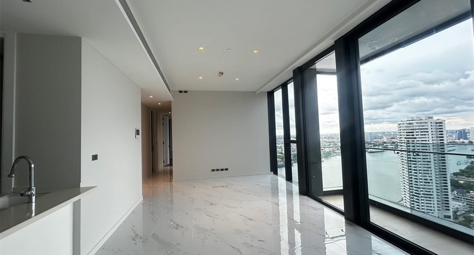 For rent 3 bedrooms condo in Bang Kho Laem, Bangkok