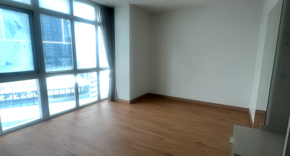 Wohnung zur Miete mit 2 Zimmer in Khlong Toei, Bangkok