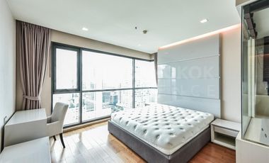 For rent 2 bedrooms condo in Sathon, Bangkok