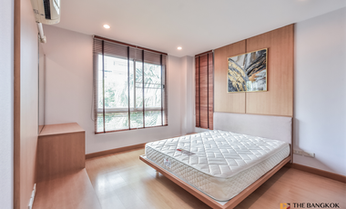 À louer 2 chambres condo à Watthana, Bangkok