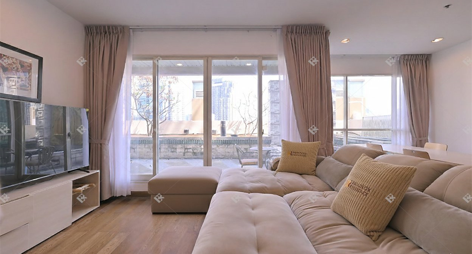Wohnung zur Miete mit 3 Zimmer in Pathum Wan, Bangkok