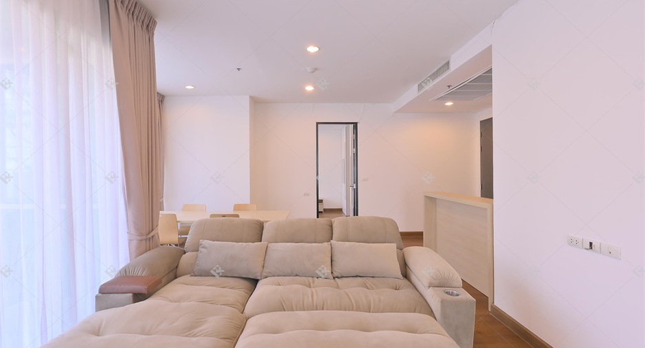 Wohnung zur Miete mit 3 Zimmer in Pathum Wan, Bangkok