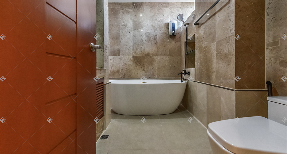 For rent 4 ベッドルーム condo in Bang Rak, Bangkok