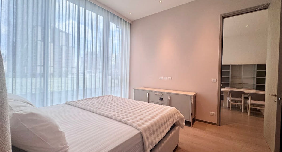 For rent 1 bed condo in Pathum Wan, Bangkok
