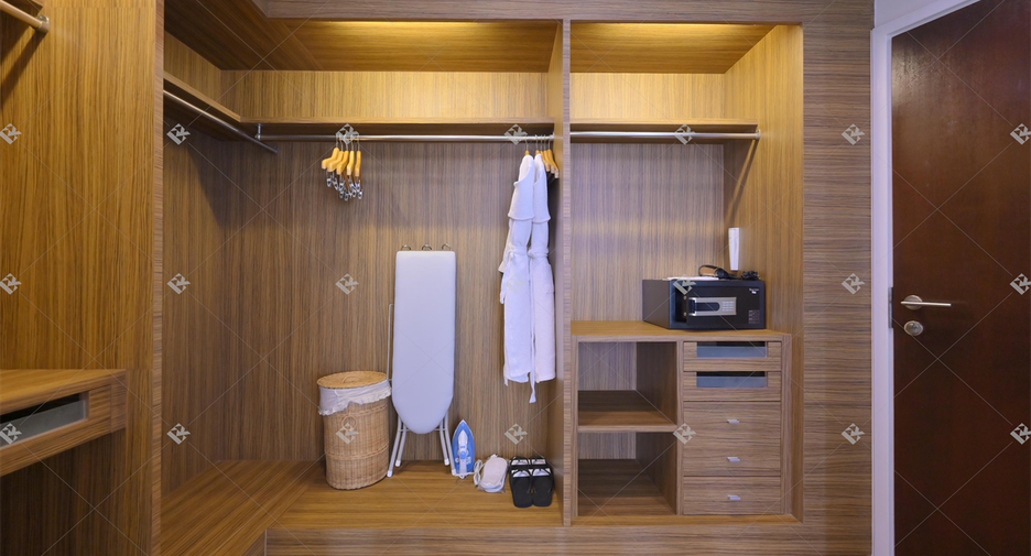 Condo en alquiler de 4 habitaciones en Pathum Wan, Bangkok