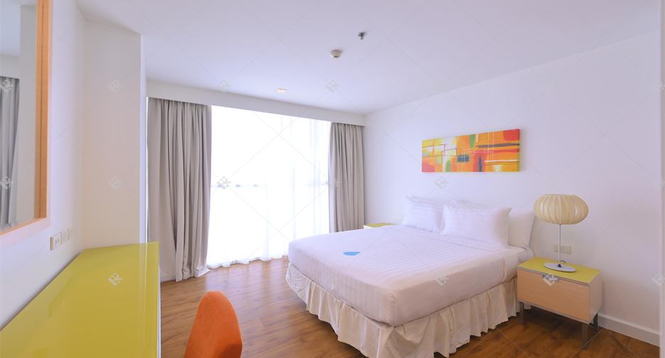 Condo en alquiler de 4 habitaciones en Pathum Wan, Bangkok