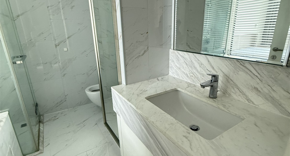For rent 2 ベッドルーム condo in Bang Kho Laem, Bangkok