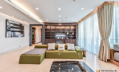 Condo en alquiler de 3 habitaciones en Sathon, Bangkok