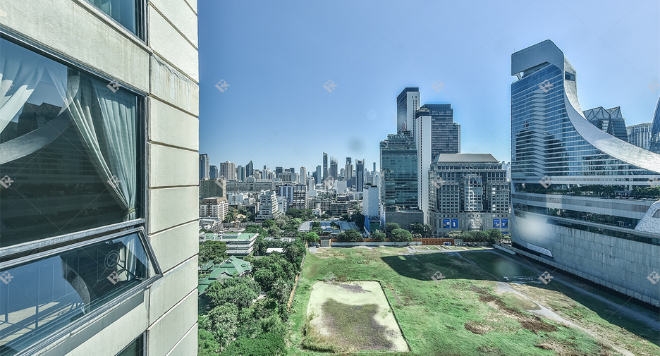 Condo en alquiler de 3 habitaciones en Pathum Wan, Bangkok