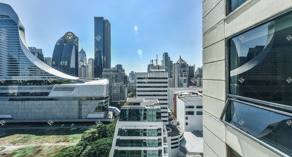 Condo en alquiler de 3 habitaciones en Pathum Wan, Bangkok