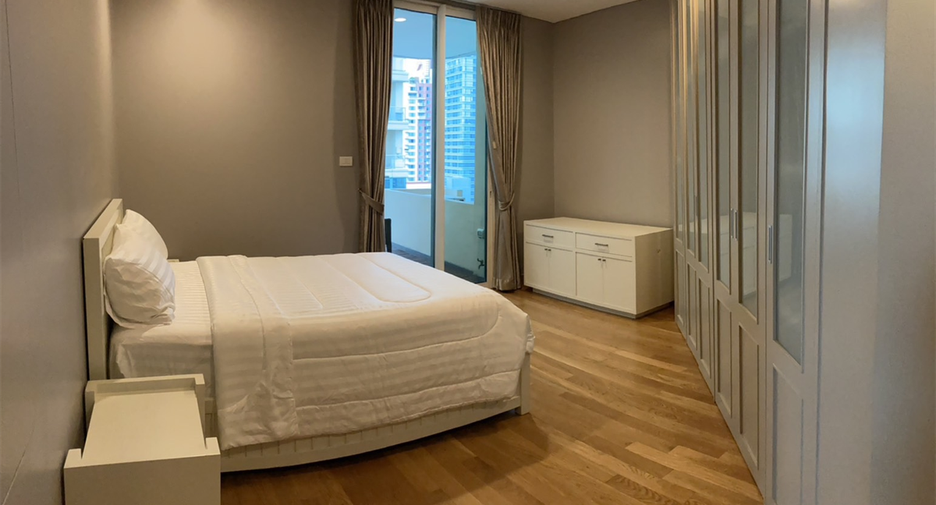 Wohnung zur Miete mit 3 Zimmer in Pathum Wan, Bangkok