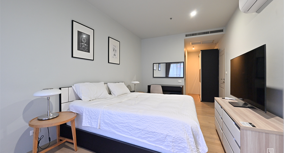 For rent 1 bed condo in Khlong Toei, Bangkok