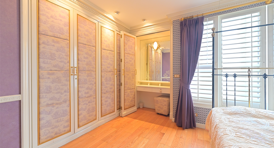 For rent 3 ベッドルーム condo in Pathum Wan, Bangkok