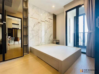 Condo en alquiler de 1 habitaciones en Khlong Toei, Bangkok