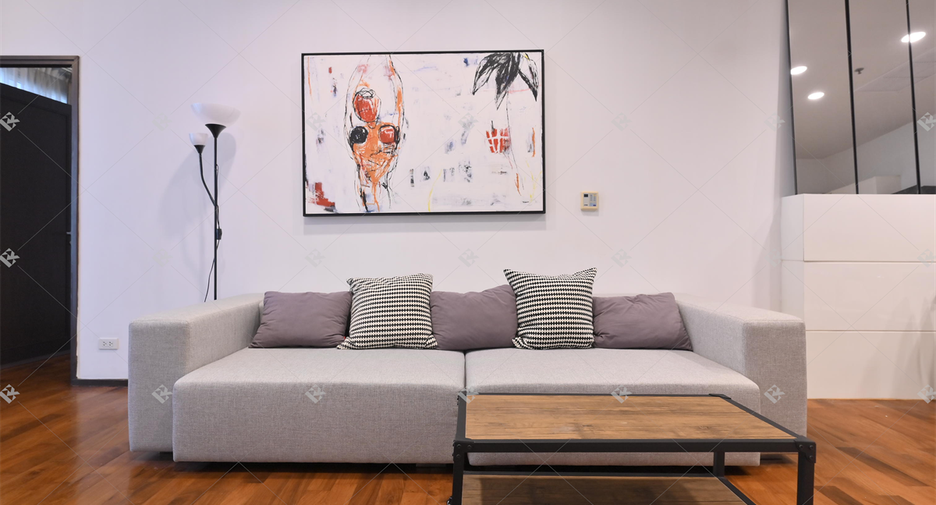 For rent 1 bed condo in Watthana, Bangkok