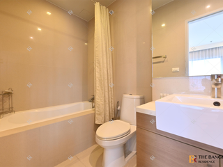 Condo en alquiler de 1 habitaciones en Khlong Toei, Bangkok