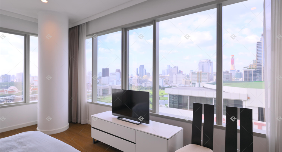 À louer 3 chambres condo à Pathum Wan, Bangkok