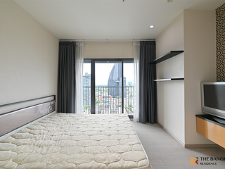 Condo en alquiler de 1 habitaciones en Khlong Toei, Bangkok