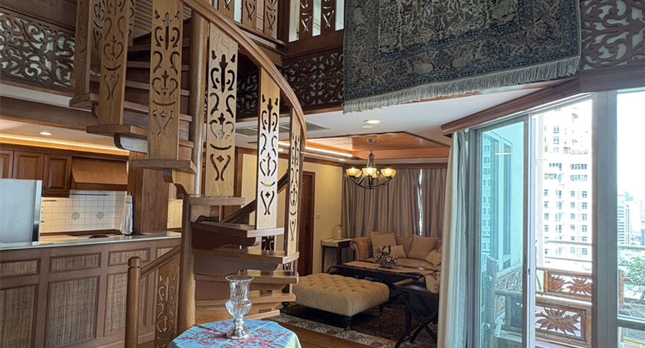 Wohnung zur Miete mit 3 Zimmer in Pathum Wan, Bangkok