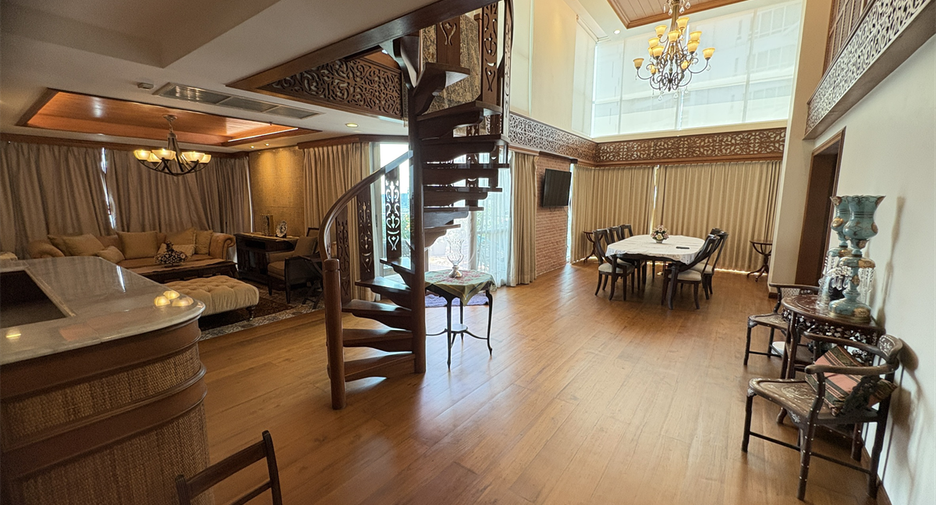 Wohnung zur Miete mit 3 Zimmer in Pathum Wan, Bangkok