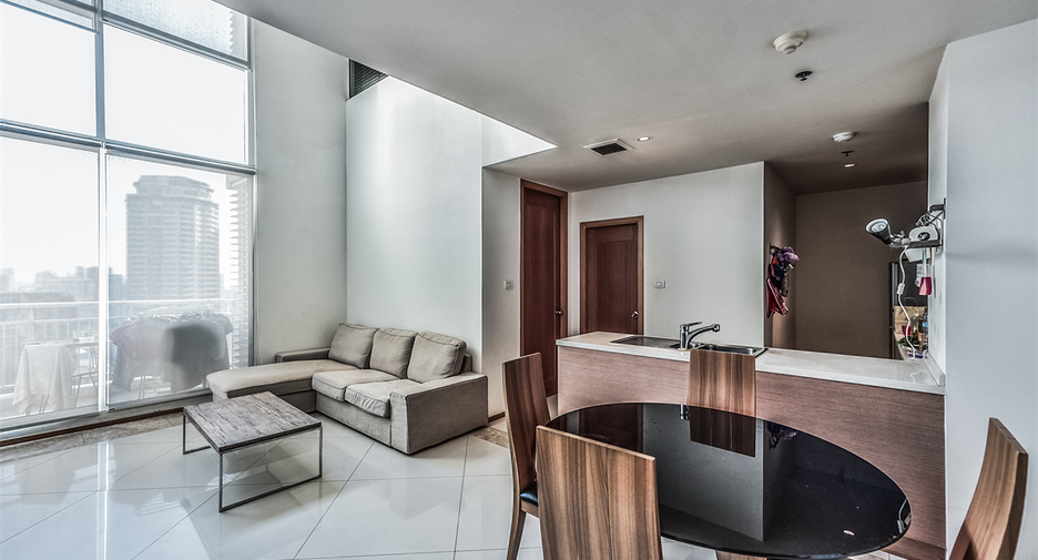 Condo en alquiler de 2 habitaciones en Sathon, Bangkok