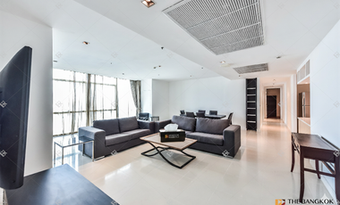 For rent 3 bedrooms condo in Pathum Wan, Bangkok