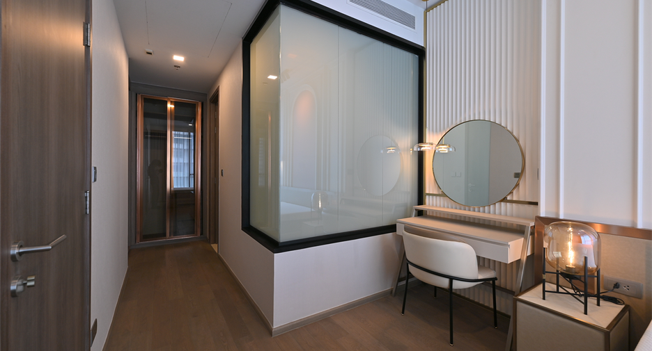For rent 1 bed condo in Khlong Toei, Bangkok