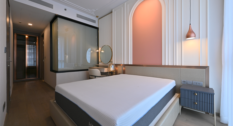 For rent 1 bed condo in Khlong Toei, Bangkok