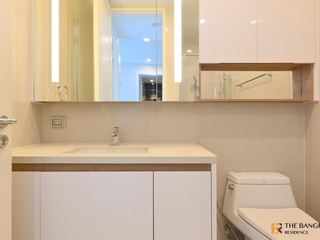 À louer 2 chambres condo à Pathum Wan, Bangkok