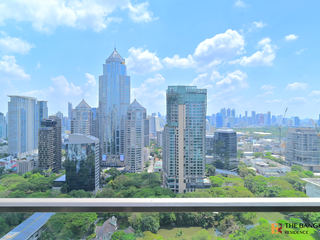 Condo en alquiler de 2 habitaciones en Pathum Wan, Bangkok