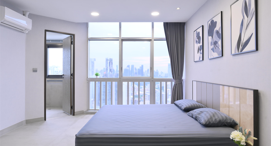 À louer 3 chambres condo à Khlong Toei, Bangkok