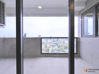 For rent 3 ベッドルーム condo in Khlong Toei, Bangkok