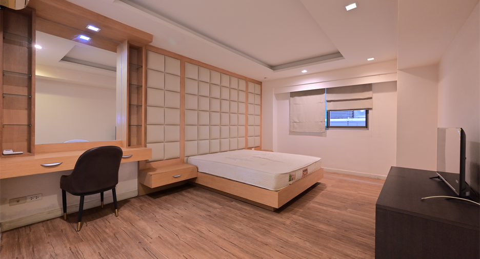 Wohnung zur Miete mit 3 Zimmer in Watthana, Bangkok