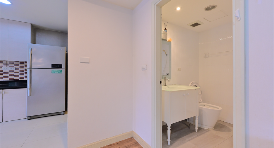 Wohnung zur Miete mit 3 Zimmer in Watthana, Bangkok