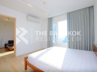 Condo en alquiler de 1 habitaciones en Khlong Toei, Bangkok