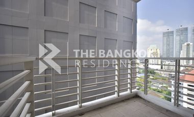 Condo en alquiler de 2 habitaciones en Khlong Toei, Bangkok