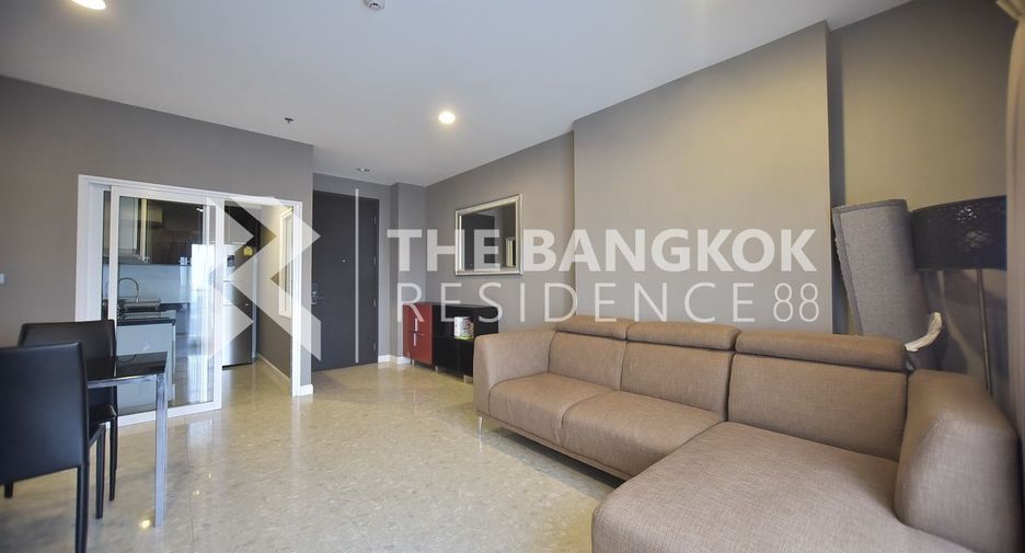 Wohnung zur Miete mit 2 Zimmer in Khlong Toei, Bangkok
