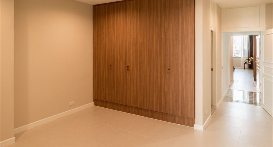 For rent 3 ベッドルーム condo in Bang Rak, Bangkok