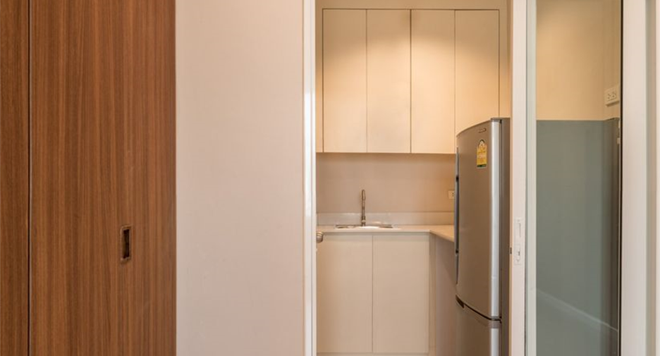 For rent 3 ベッドルーム condo in Bang Rak, Bangkok