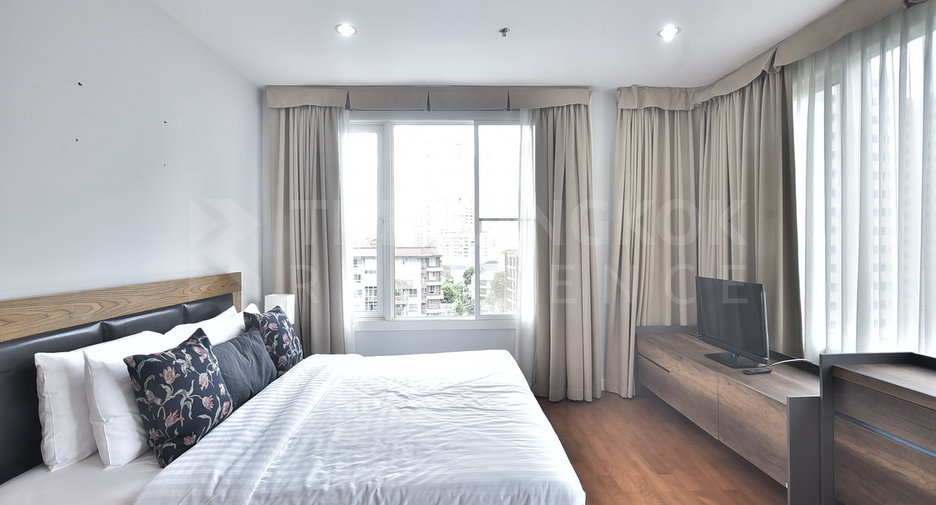 Condo en alquiler de 3 habitaciones en Khlong Toei, Bangkok