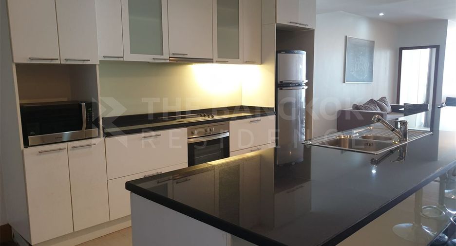 For rent 2 bedrooms condo in Sathon, Bangkok