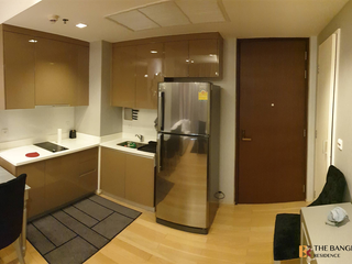 Condo en alquiler de 1 habitaciones en Khlong Toei, Bangkok