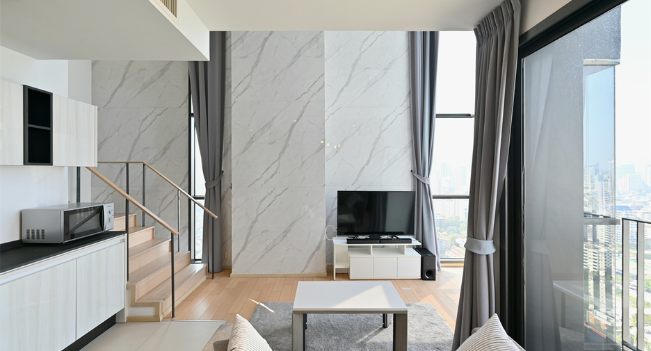 For rent 2 bedrooms condo in Watthana, Bangkok