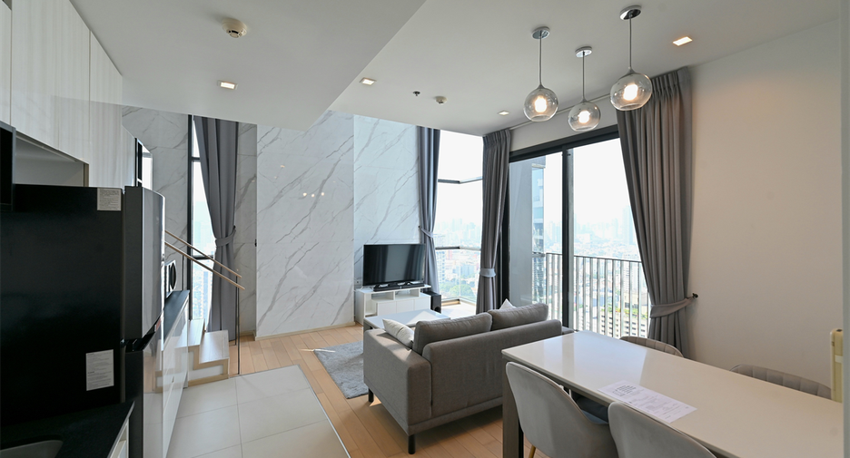 For rent 2 bedrooms condo in Watthana, Bangkok
