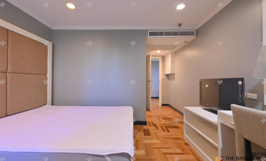 Condo en alquiler de 3 habitaciones en Khlong Toei, Bangkok