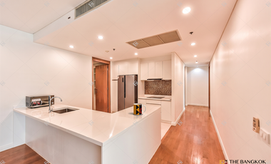 For rent 3 bedrooms condo in Sathon, Bangkok