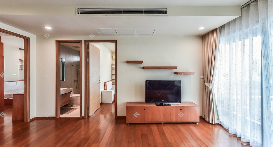 For rent 2 ベッドルーム condo in Yan Nawa, Bangkok