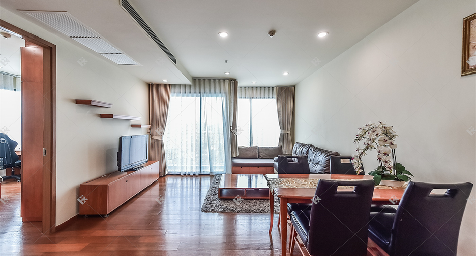 For rent 2 ベッドルーム condo in Yan Nawa, Bangkok