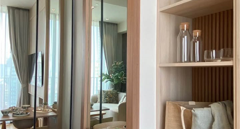 For rent 1 bed condo in Pathum Wan, Bangkok