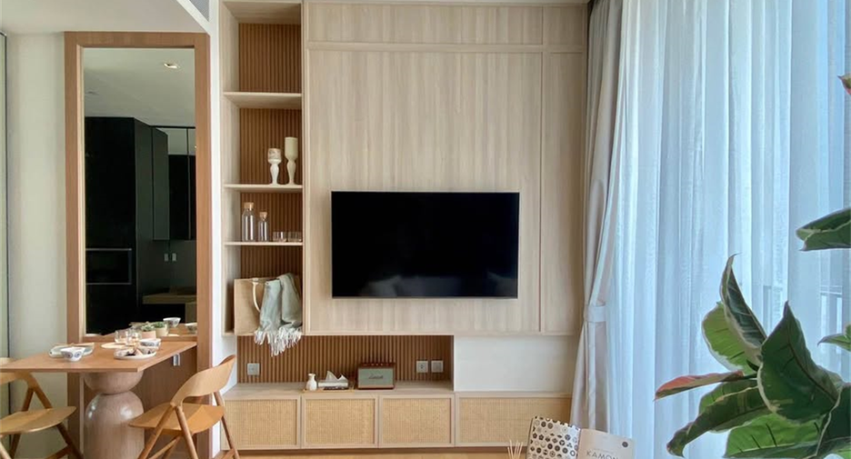 For rent 1 bed condo in Pathum Wan, Bangkok